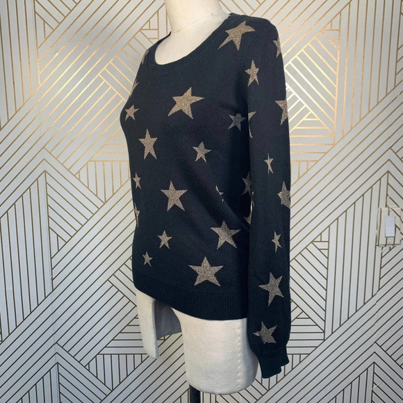 Chaser Gold Star Intarsia Bishop Sleeve‎ Sweater - Picture 5 of 12